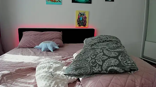 NNNoire online show from 11, 3, 2025