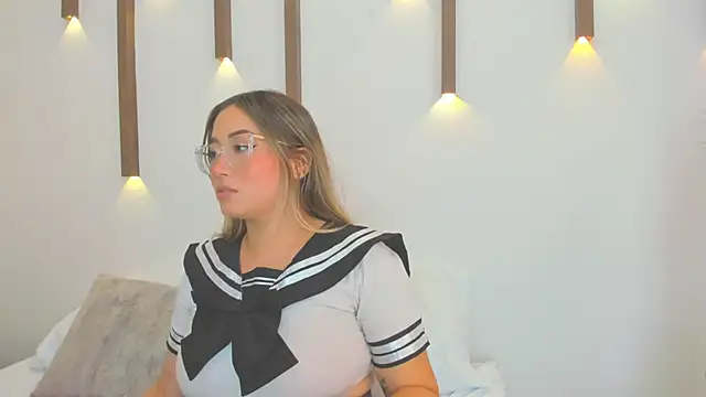 antonella cutie  online show from 8, 3, 2025