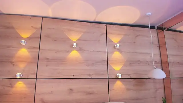 ashlyn parker online show from 18, 12, 2025