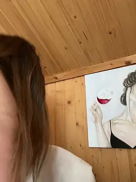 Snapshot of mewKate chatting on 14, 6, 2026 mewKate online show from 14, 6, 2026