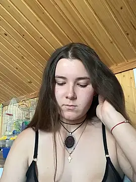 Snapshot of mewKate chatting on 22, 5, 2026 mewKate online show from 22, 5, 2026