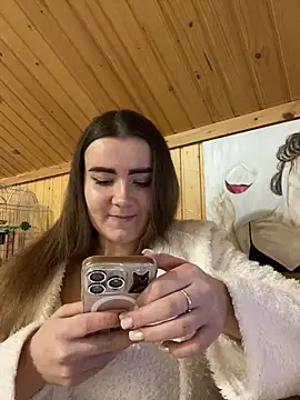 mewKate online show from 28, 2, 2026