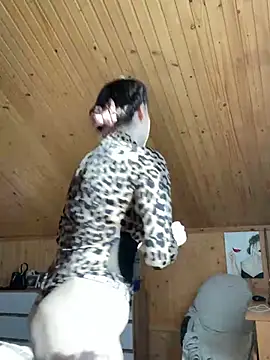 mewKate online show from 7, 3, 2026