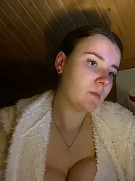 mewKate online show from 10, 4, 2026