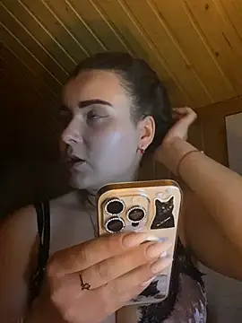 Snapshot of mewKate chatting on 16, 5, 2026 mewKate online show from 16, 5, 2026