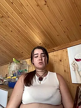 Snapshot of mewKate chatting on 9, 7, 2026 mewKate online show from 9, 7, 2026
