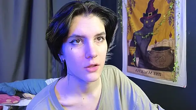 Snapshot of Hyeon_Jin chatting on 7, 2, 2025 Hyeon Jin online show from 7, 2, 2025