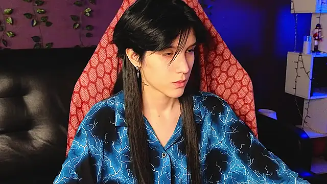 Snapshot of Hyeon_Jin chatting on 12, 2, 2025 Hyeon Jin online show from 12, 2, 2025