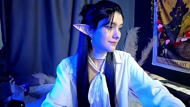 Snapshot of Hyeon_Jin chatting on 14, 2, 2025 Hyeon Jin online show from 14, 2, 2025