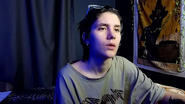 Snapshot of Hyeon_Jin chatting on 3, 2, 2025 Hyeon Jin online show from 3, 2, 2025