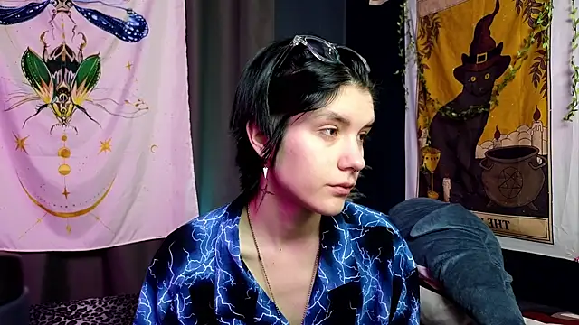 Snapshot of Hyeon_Jin chatting on 19, 1, 2025 Hyeon Jin online show from 19, 1, 2025