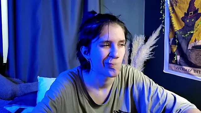 Snapshot of Hyeon_Jin chatting on 10, 2, 2025 Hyeon Jin online show from 10, 2, 2025