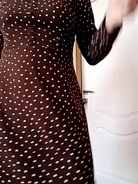 Snapshot of Calibers2932 chatting on 4, 10, 2025 Calibers2932 online show from 4, 10, 2025