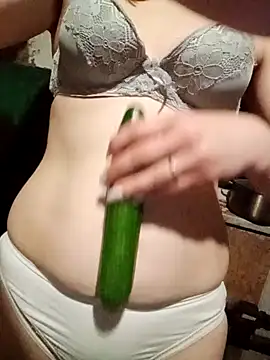 Snapshot of Calibers2932 chatting on 15, 3, 2025 Calibers2932 online show from 15, 3, 2025