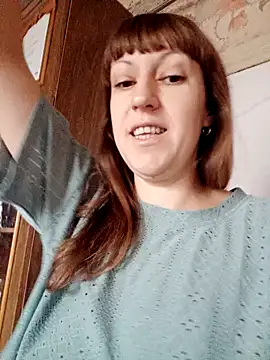 Snapshot of Calibers2932 chatting on 21, 11, 2025 Calibers2932 online show from 21, 11, 2025