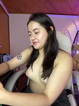 Camila pinkk online show from 9, 6, 2026