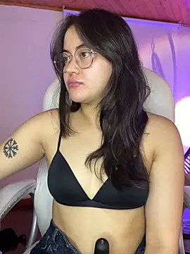 Snapshot of Camila_pinkk chatting on 29, 5, 2026 Camila pinkk online show from 29, 5, 2026