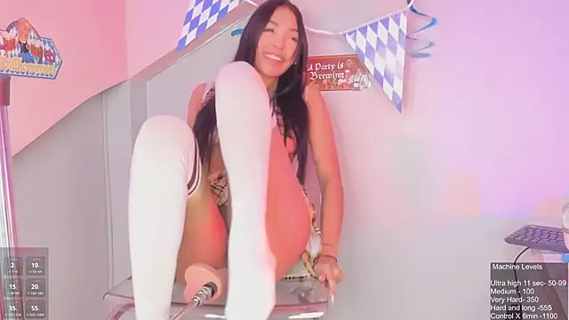 Snapshot of larastanford1 chatting on 27, 9, 2025 larastanford1 online show from 27, 9, 2025