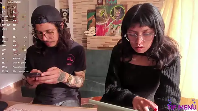 Snapshot of shamelesss_ chatting on 28, 10, 2025 shamelesss online show from 28, 10, 2025