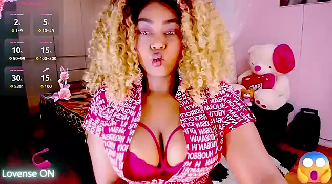 Aliana Ross online show from 6, 3, 2025