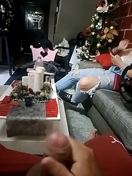 parejanuevahoff online show from 2, 12, 2025