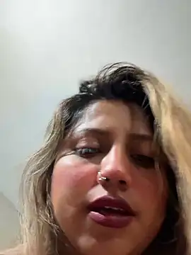 Adrianisx online show from 19, 2, 2026