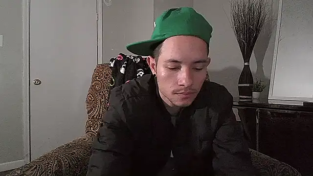 azzel19 online show from 31, 1, 2025