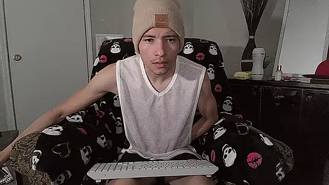 azzel19 online show from 28, 1, 2025