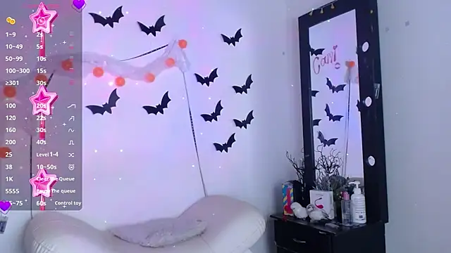 Yorkeidys1 online show from 8, 11, 2025