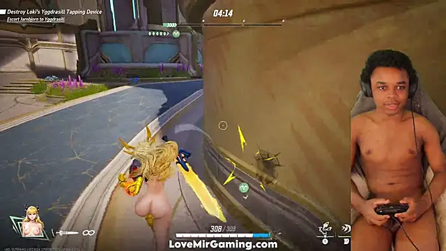 Snapshot of lovemirgaming chatting on 24, 9, 2025 lovemirgaming online show from 24, 9, 2025