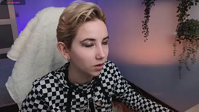 Aurora First online show from 9, 2, 2025