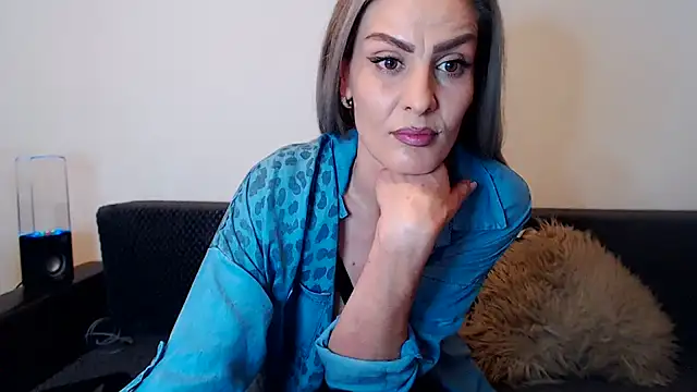 AshlineKatte online show from 23, 2, 2026