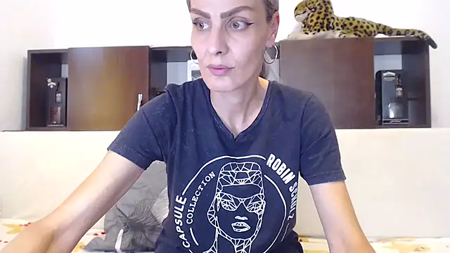 Snapshot of AshlineKatte chatting on 24, 10, 2025 AshlineKatte online show from 24, 10, 2025