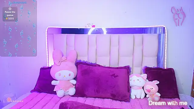 Silver Rosex online show from 10, 9, 2025