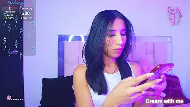 Silver Rosex online show from 4, 10, 2025