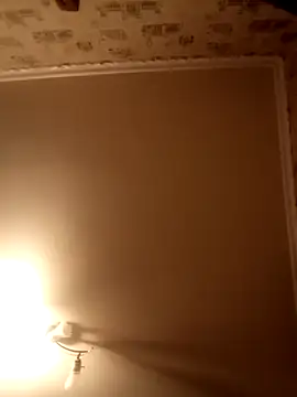 Lauren Amabel online show from 12, 3, 2025