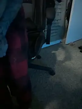 Snapshot of trashbrat chatting on 17, 11, 2025 trashbrat online show from 17, 11, 2025