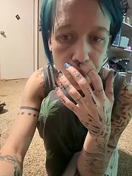 Snapshot of trashbrat chatting on 10, 11, 2025 trashbrat online show from 10, 11, 2025