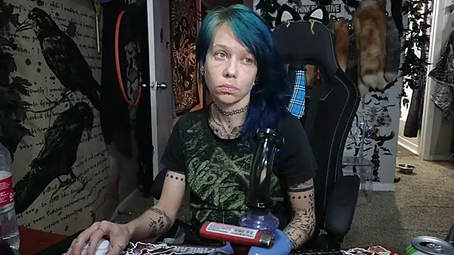 Snapshot of trashbrat chatting on 20, 11, 2025 trashbrat online show from 20, 11, 2025