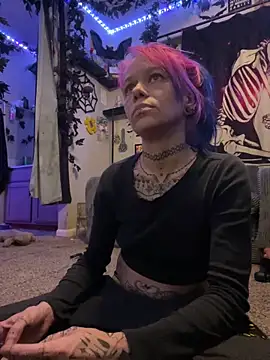 trashbrat online show from 4, 4, 2026