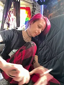 trashbrat online show from 24, 5, 2026