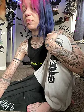 trashbrat online show from 31, 5, 2026