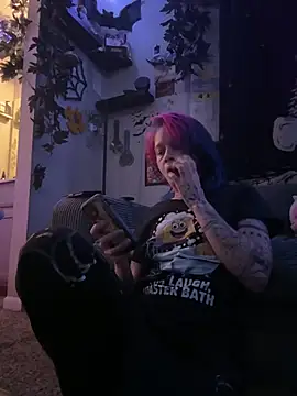 trashbrat online show from 26, 5, 2026