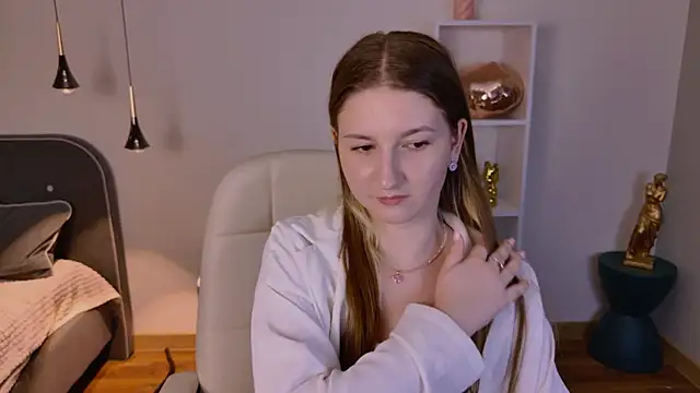 Katty Bacchus online show from 21, 2, 2025