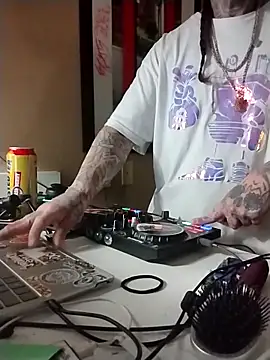 Snapshot of justthetip4209 chatting on 18, 3, 2025 justthetip4209 online show from 18, 3, 2025