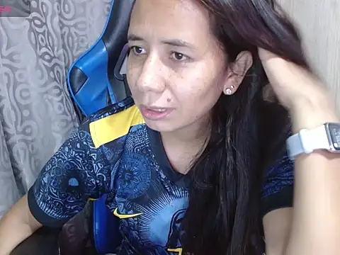 Danielagomez33 online show from 4, 5, 2026