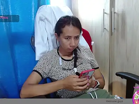 Danielagomez33 online show from 25, 2, 2026