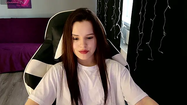Harleen Moore online show from 25, 5, 2026