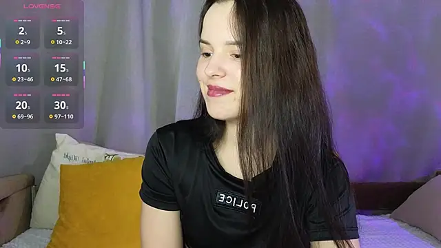 Harleen Moore online show from 28, 10, 2025