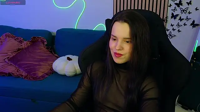 Harleen Moore online show from 10, 11, 2025